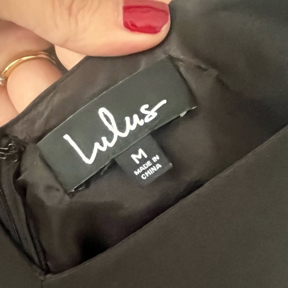 Lulus Off the Shoulders Skater Dress in Black Women's sz M - Picture 3 of 5